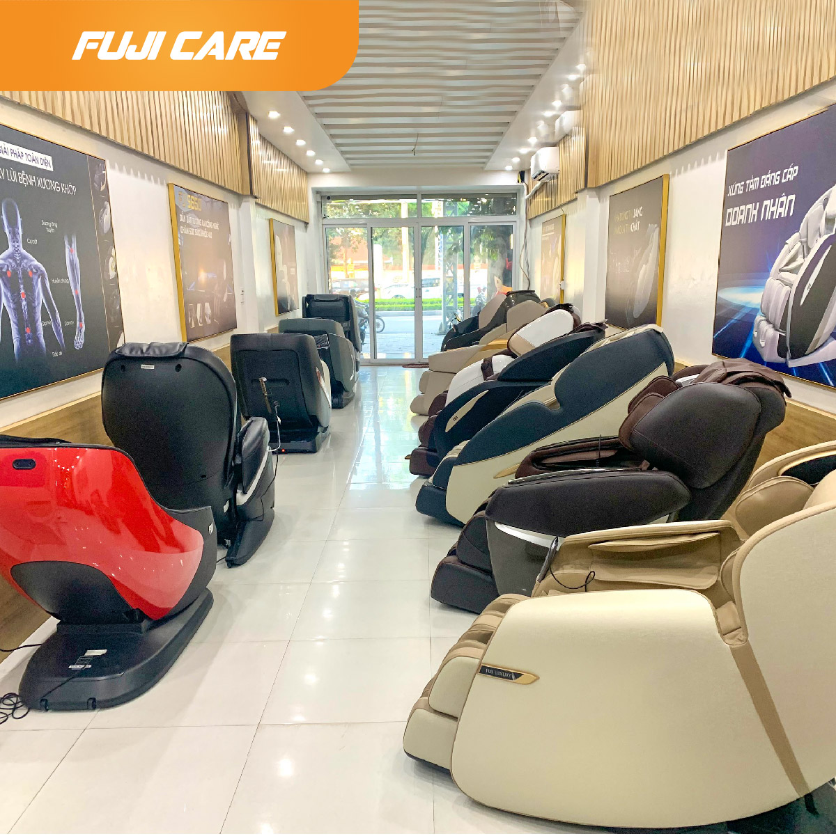 Showroom ghế massage Thanh Hóa được thiết kế sang trọng hiện đại